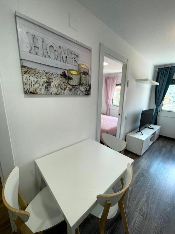 Sant Adria Beach Apartment Wi-Fi Parking Free Sant Adria de Besos Eksteriør bilde